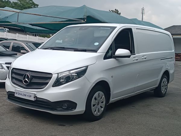 2023-Mercedes-Benz-Vito-111-16-CDI-Panel-Van image:1