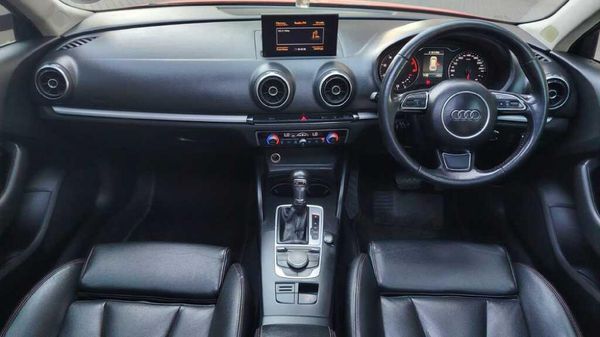 2015-Audi-A3-Sportback-18-TFSI-SE-Auto image:7