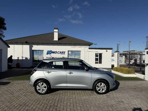 2025-Suzuki-Swift-12-GL-Auto image:3