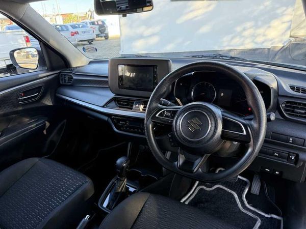 2025-Suzuki-Swift-12-GL-Auto image:7