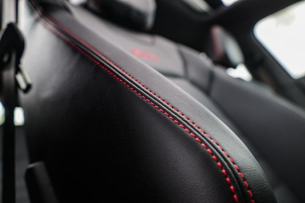 2026-Volkswagen-Polo-20-GTI-Auto-147kW image:12
