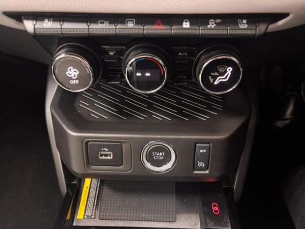 2026-Renault-Kiger-10T-Iconic-CVT-Auto image:15