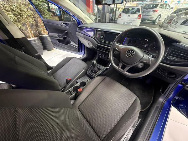 2021-Volkswagen-Polo-10-TSI-Trendline image:13