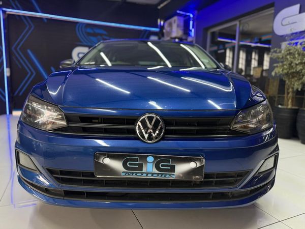 2021-Volkswagen-Polo-10-TSI-Trendline image:1
