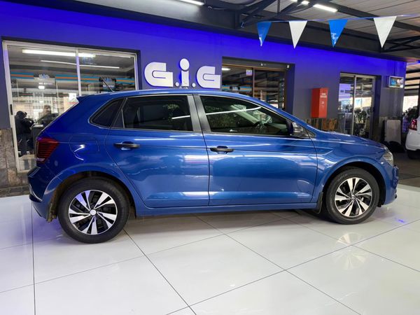 2021-Volkswagen-Polo-10-TSI-Trendline image:5