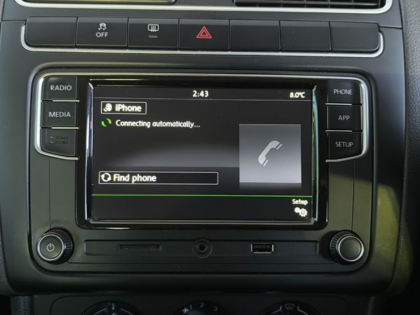 2019-Volkswagen-Polo-Vivo-16-Highline-5-dr image:11