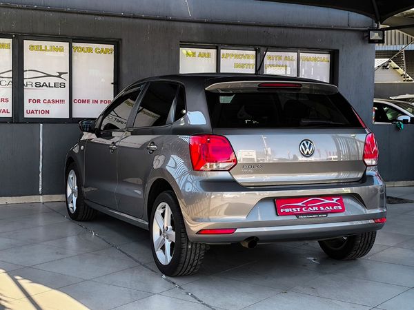 2019-Volkswagen-Polo-Vivo-16-Highline-5-dr image:5