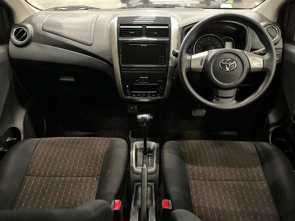 2022-Toyota-Agya-10-Auto image:9