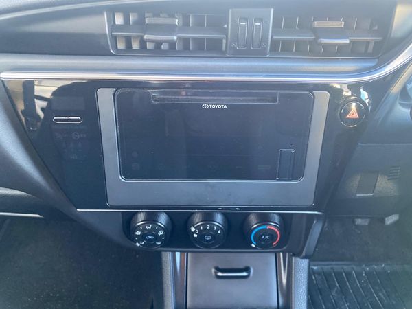 2024-Toyota-Corolla-Quest-18-Auto image:9