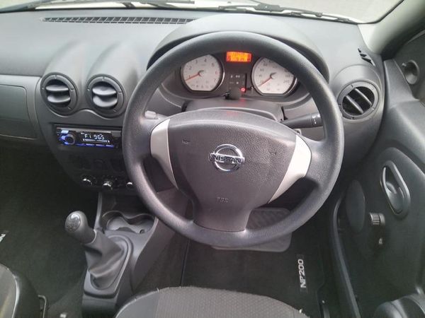 2023-Nissan-NP200-16-AC-Safety-Pack image:7