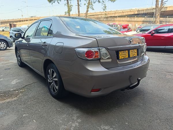 2017-Toyota-Corolla-16-Esteem image:14