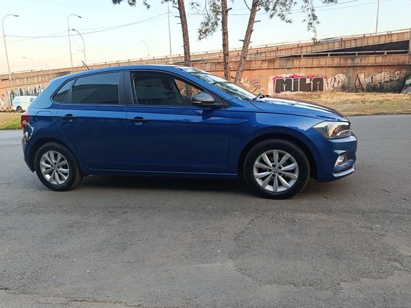 2020-Volkswagen-Polo-10-TSI-Trendline image:11
