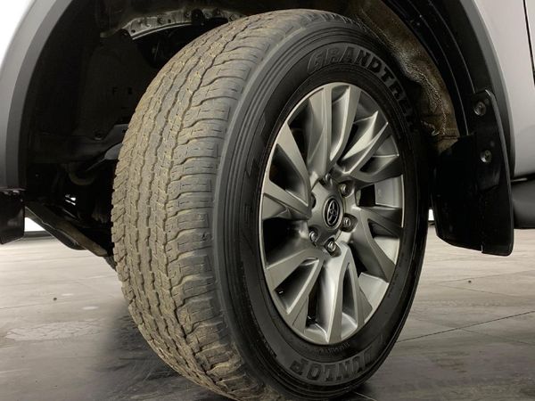 2022-Toyota-Fortuner-28-GD-6-Raised-Body-Auto image:12