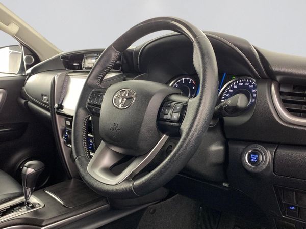 2022-Toyota-Fortuner-28-GD-6-Raised-Body-Auto image:17