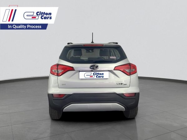 2023-Mahindra-XUV-300-12T-W8 image:3