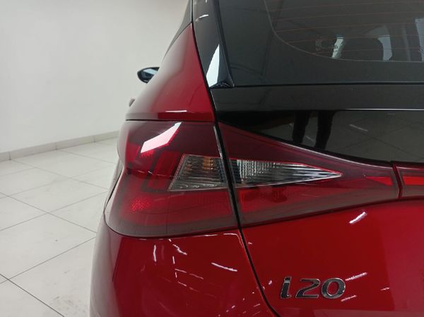 2021-Hyundai-i20-12-Motion image:10