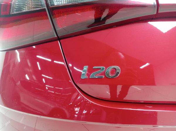 2021-Hyundai-i20-12-Motion image:6
