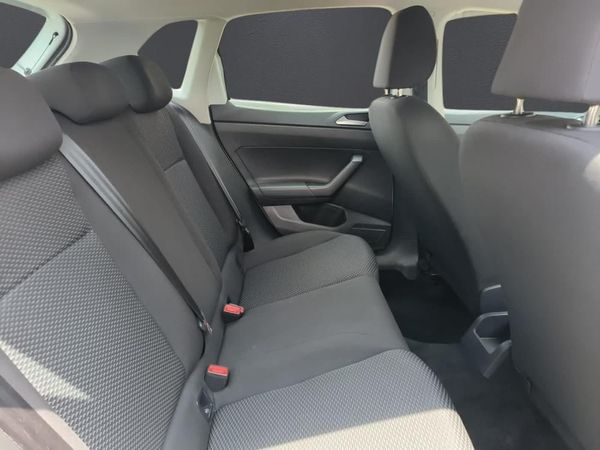 2024-Volkswagen-Polo-10-TSI image:8