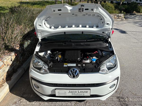 2018-Volkswagen-Up-Beats-10-5-dr image:17
