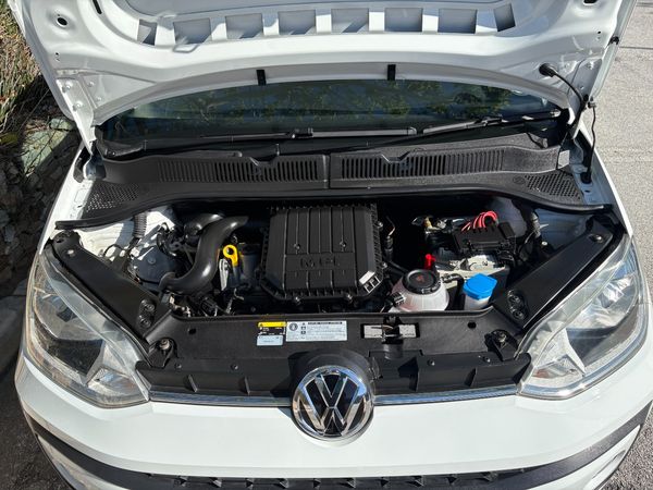 2018-Volkswagen-Up-Beats-10-5-dr image:18