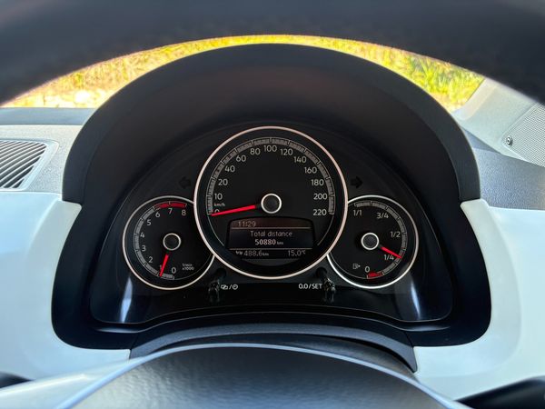 2018-Volkswagen-Up-Beats-10-5-dr image:27