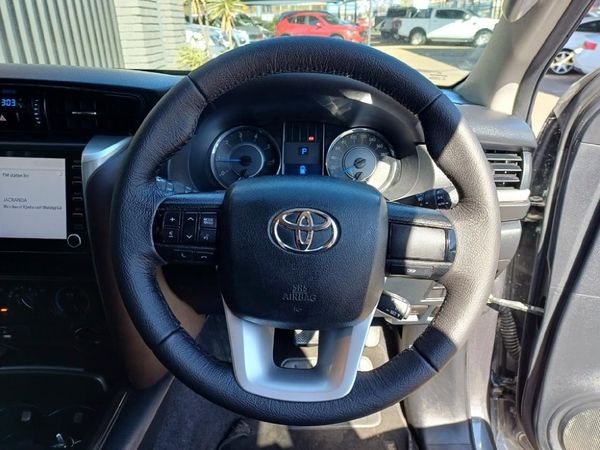 2019-Toyota-Fortuner-24-GD-6-4x4-Auto image:11