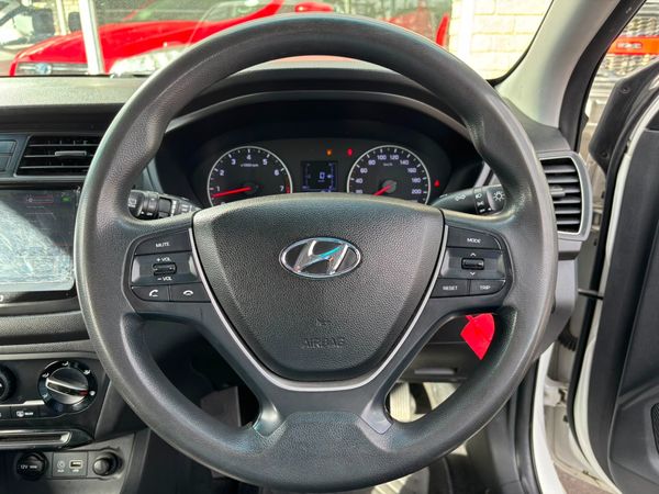 2018-Hyundai-i20-12-Motion image:13