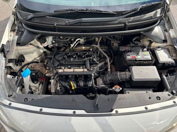 2018-Hyundai-i20-12-Motion image:17