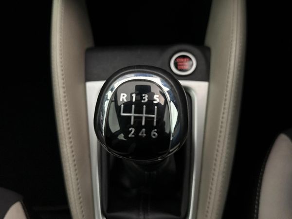 2021-Nissan-Micra-10T-Tekna-84kW image:10