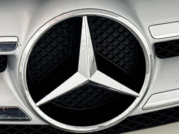2015-Mercedes-Benz-GLA-220-CDI-Auto-4Matic image:11