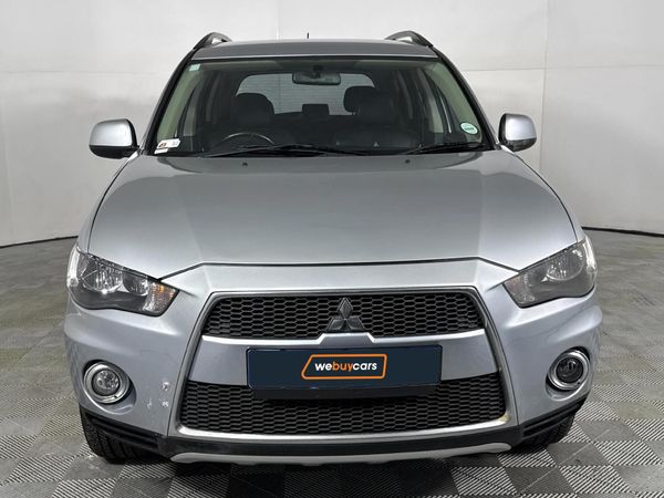 2013-Mitsubishi-Outlander-24-GLX-Auto image:12