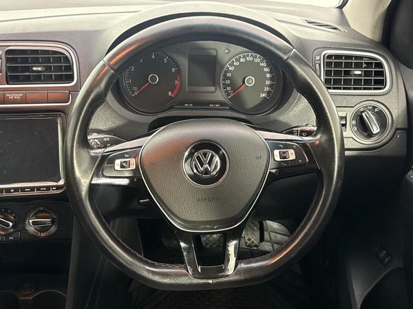 2022-Volkswagen-Polo-GP-16-Comfortline image:10
