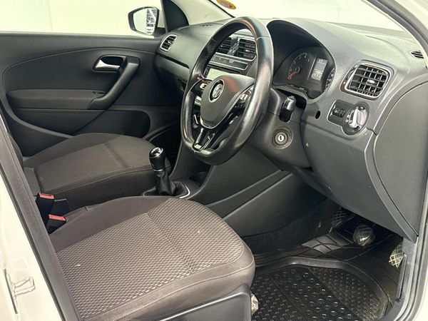 2022-Volkswagen-Polo-GP-16-Comfortline image:8