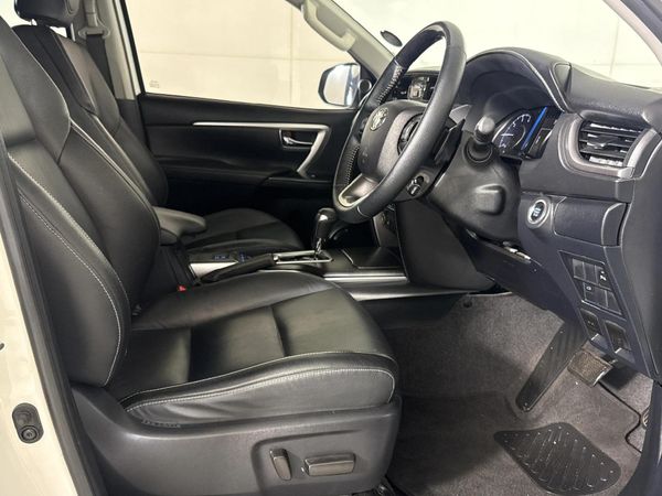 2022-Toyota-Fortuner-28-GD-6-Raised-Body-Auto image:9