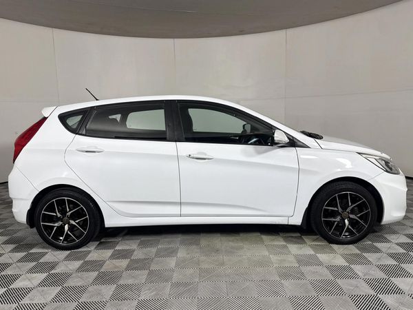 2017-Hyundai-Accent-16-Fluid-5-dr image:10