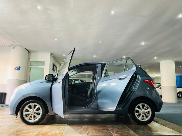 2016-Hyundai-Grand-i10-125-Motion image:12