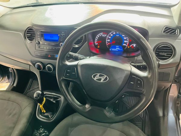 2016-Hyundai-Grand-i10-125-Motion image:4