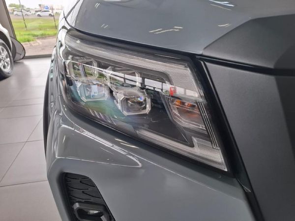 2026-Nissan-Navara-25-DDTi-PRO-2X-Auto-Double-Cab image:17
