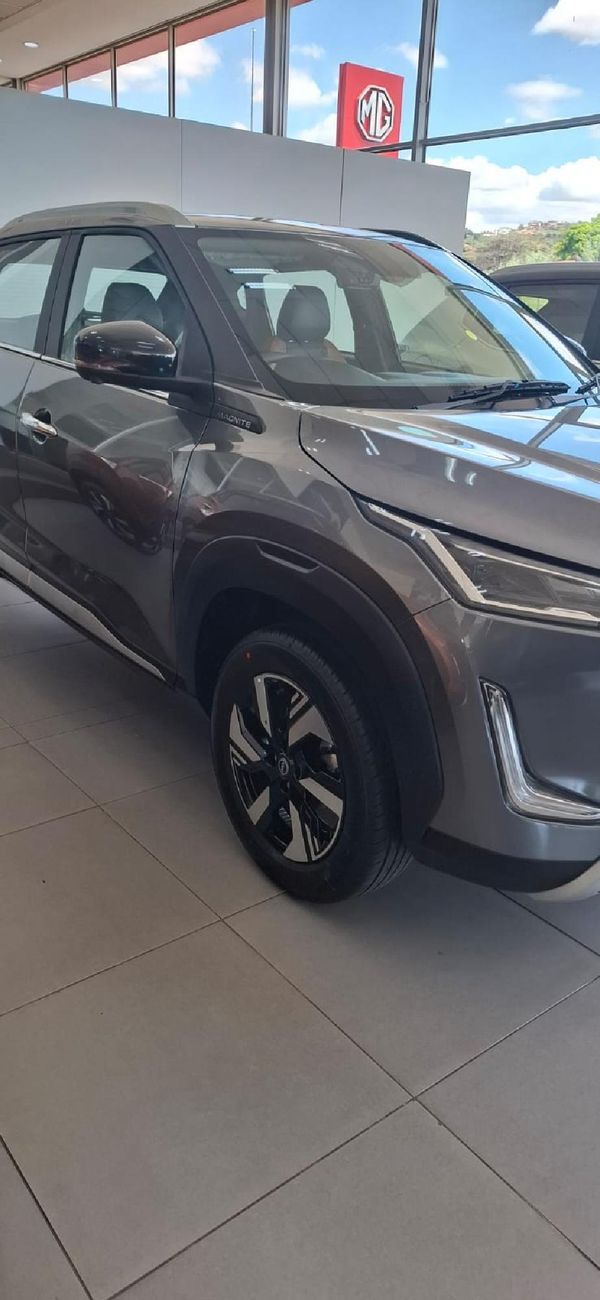 2026-Nissan-Magnite-10T-Acenta-Auto image:1