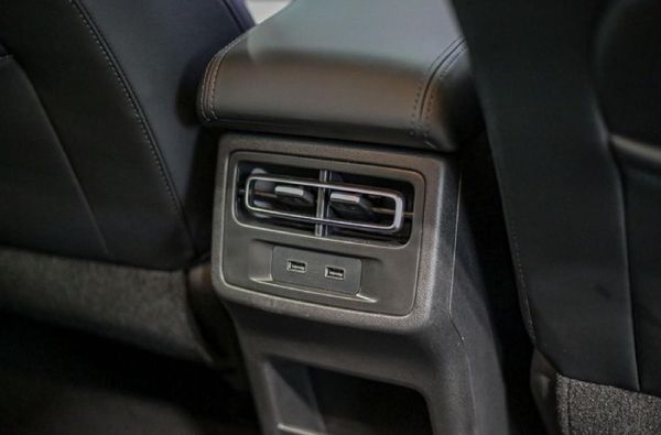 2026-GWM-P-Series-P300-24TD-LT-Double-Cab-Auto image:16