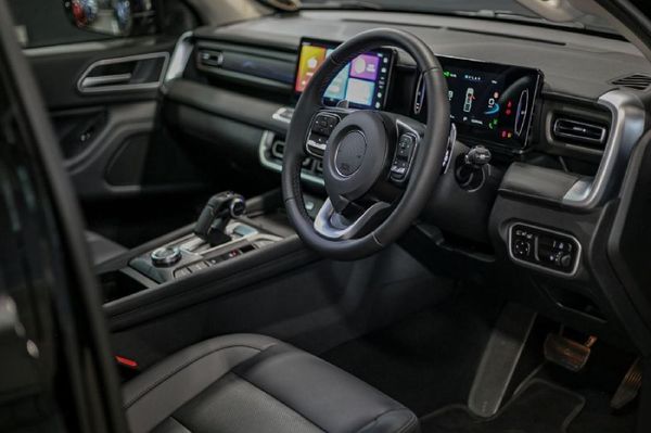 2026-GWM-P-Series-P300-24TD-LT-Double-Cab-Auto image:8