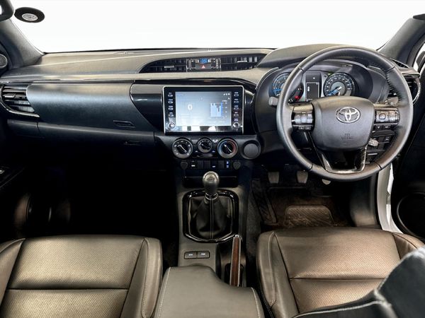 2023-Toyota-Hilux-28-GD-6-Raised-Body-Legend-Extended-Cab image:5