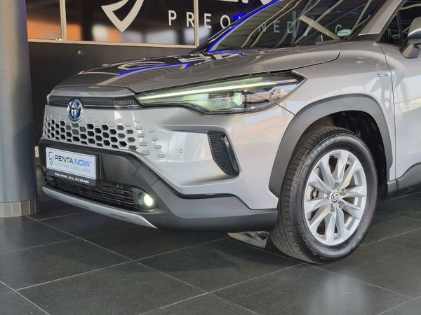 2025-Toyota-Corolla-Cross-18-XS-Hybrid image:1