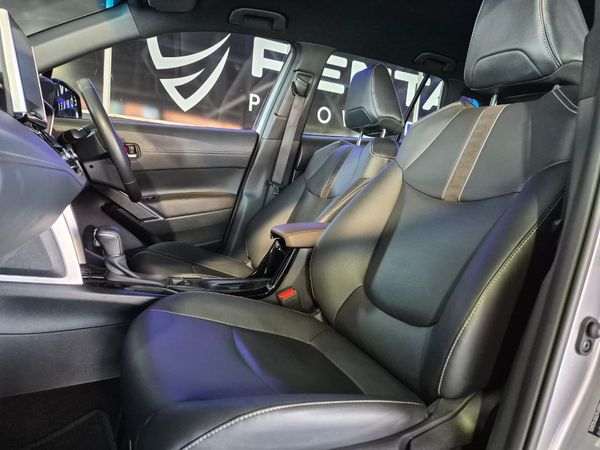 2025-Toyota-Corolla-Cross-18-XS-Hybrid image:26