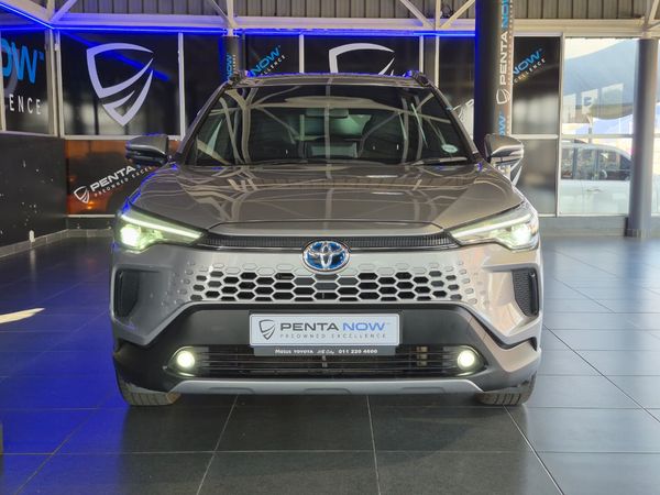 2025-Toyota-Corolla-Cross-18-XS-Hybrid image:2