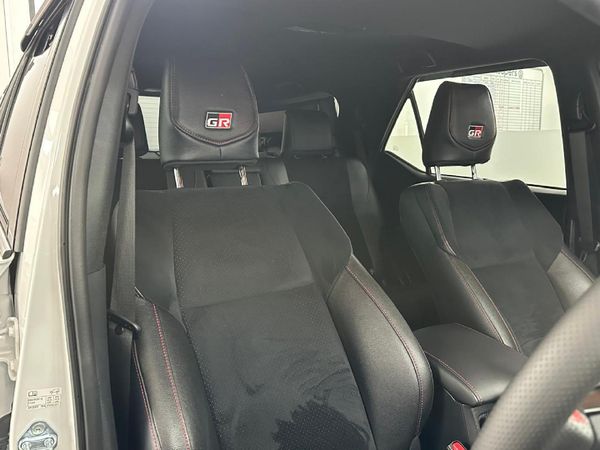 2026-Toyota-Fortuner-28GD-6-4x4-GR-S-Auto image:10