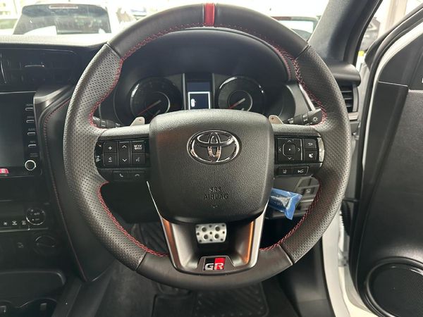 2026-Toyota-Fortuner-28GD-6-4x4-GR-S-Auto image:7