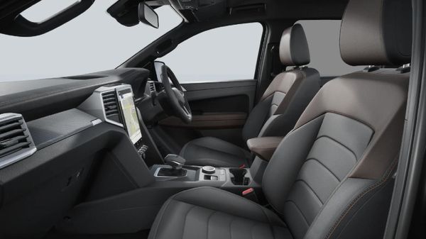 2026-Volkswagen-Amarok-23T-222kw-4Mot-Panamericana-Double-Cab-Auto image:11