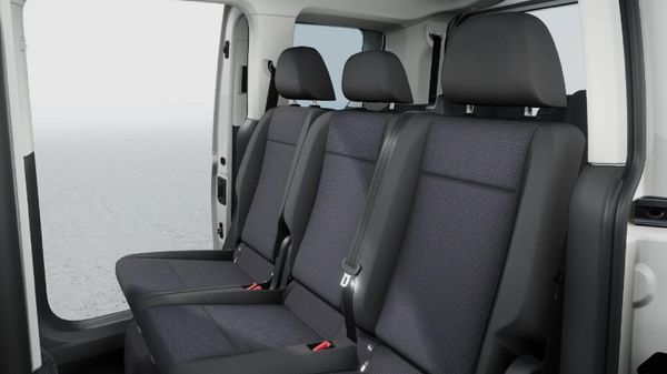 2026-Volkswagen-Caddy-Maxi-20-TDI-75kw image:14