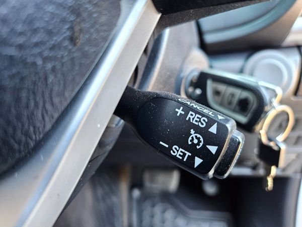 2016-Toyota-Hilux-40-V6-Raised-Body-Raider-Double-Cab-Auto image:21
